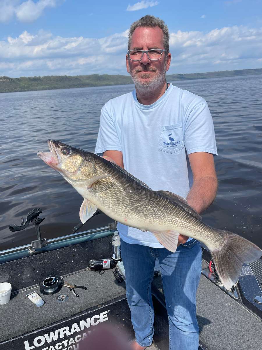 Guided Mississippi River Fishing Trips  Wisconsin and Minnesota Fishing  Guides/Lake Pepin